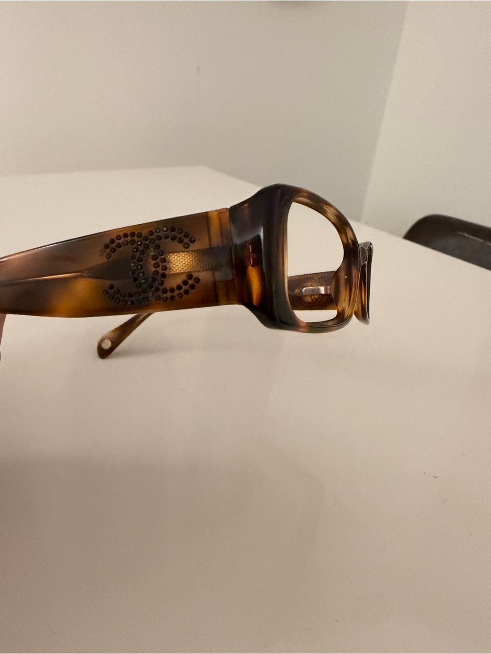 Tortoiseshell Rectangular Reading Glasses - Picture 2 of 2